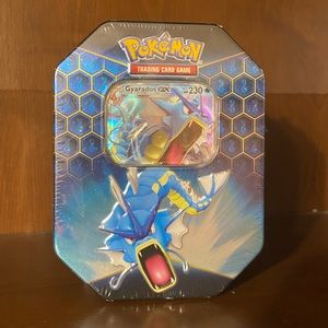 Hidden Fates Gyarados GX Tin